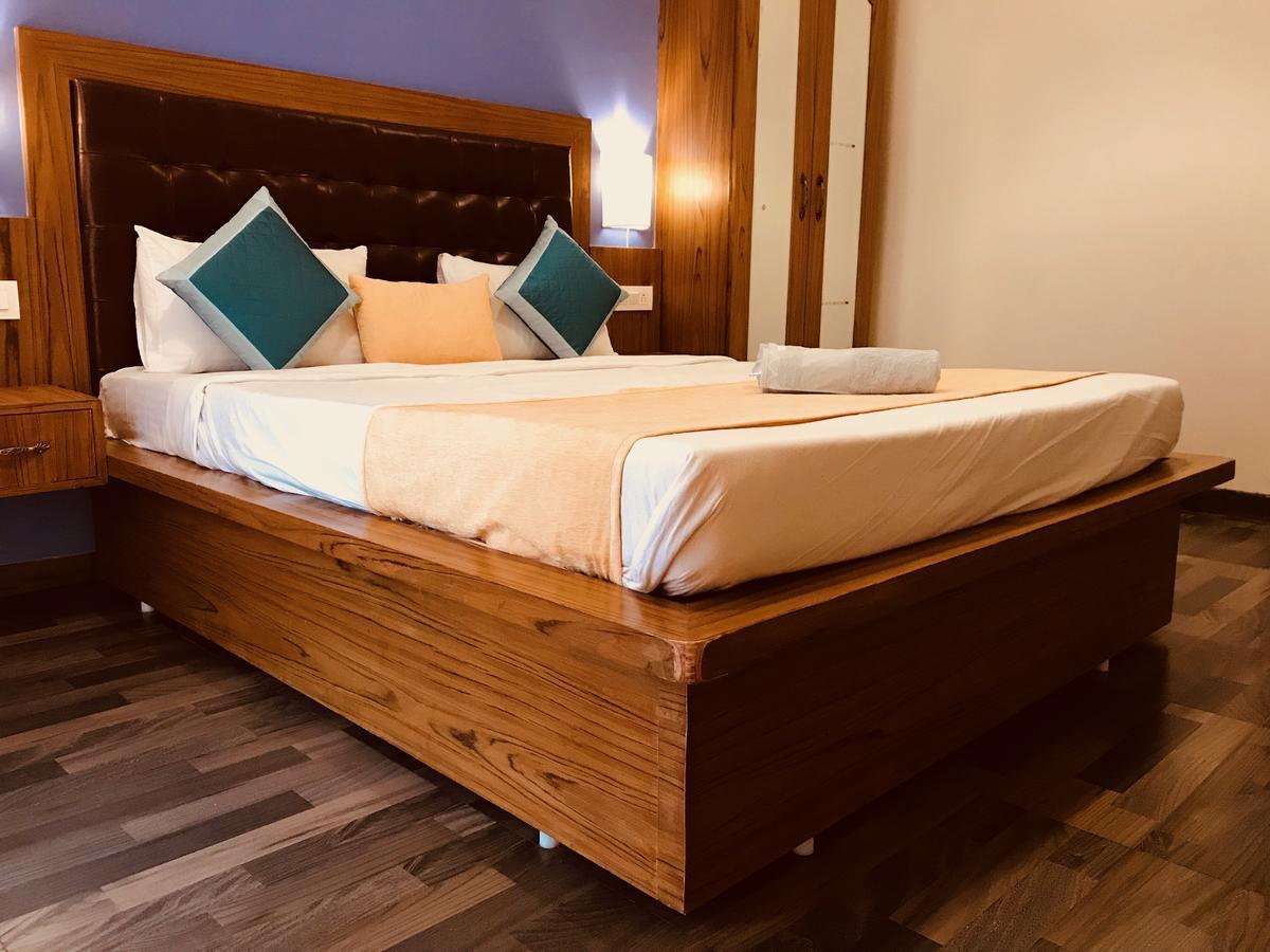 Royale Nirvana Resort Arpora Eksteriør billede