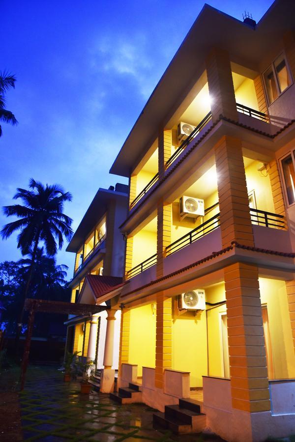 Royale Nirvana Resort Arpora Eksteriør billede