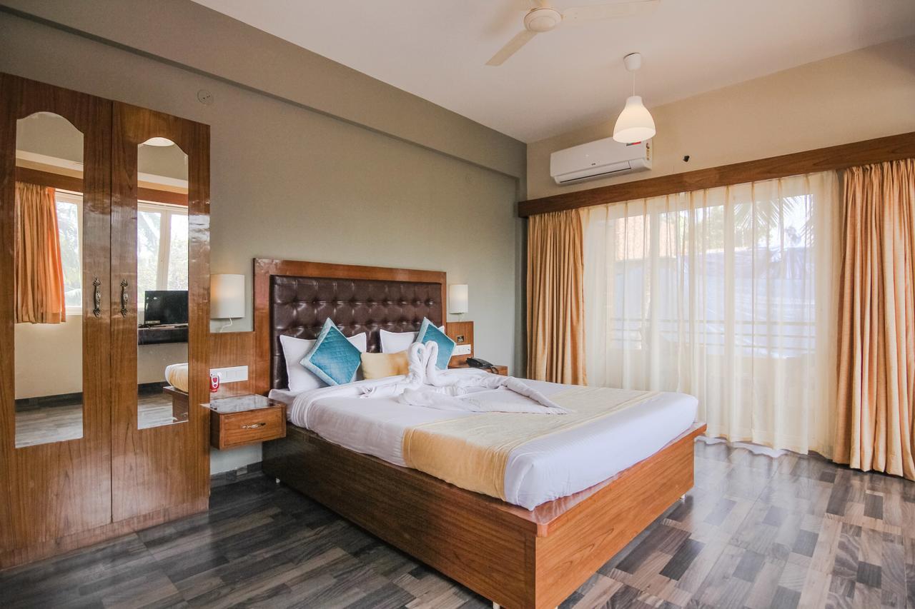Royale Nirvana Resort Arpora Eksteriør billede